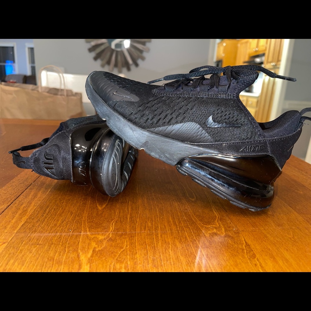 Grade School AirMax 270